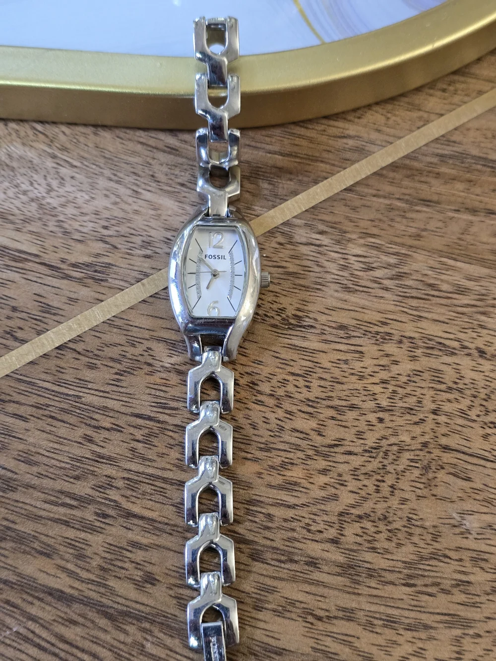 Fossil Women's Silver Link Bracelet Watch with White Dial